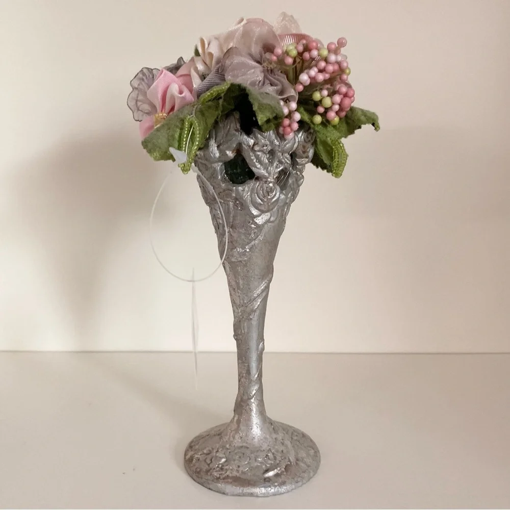 Beautiful beaded flower decor silver vase